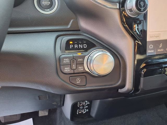 Used 2025 RAM 1500 Laramie image 15