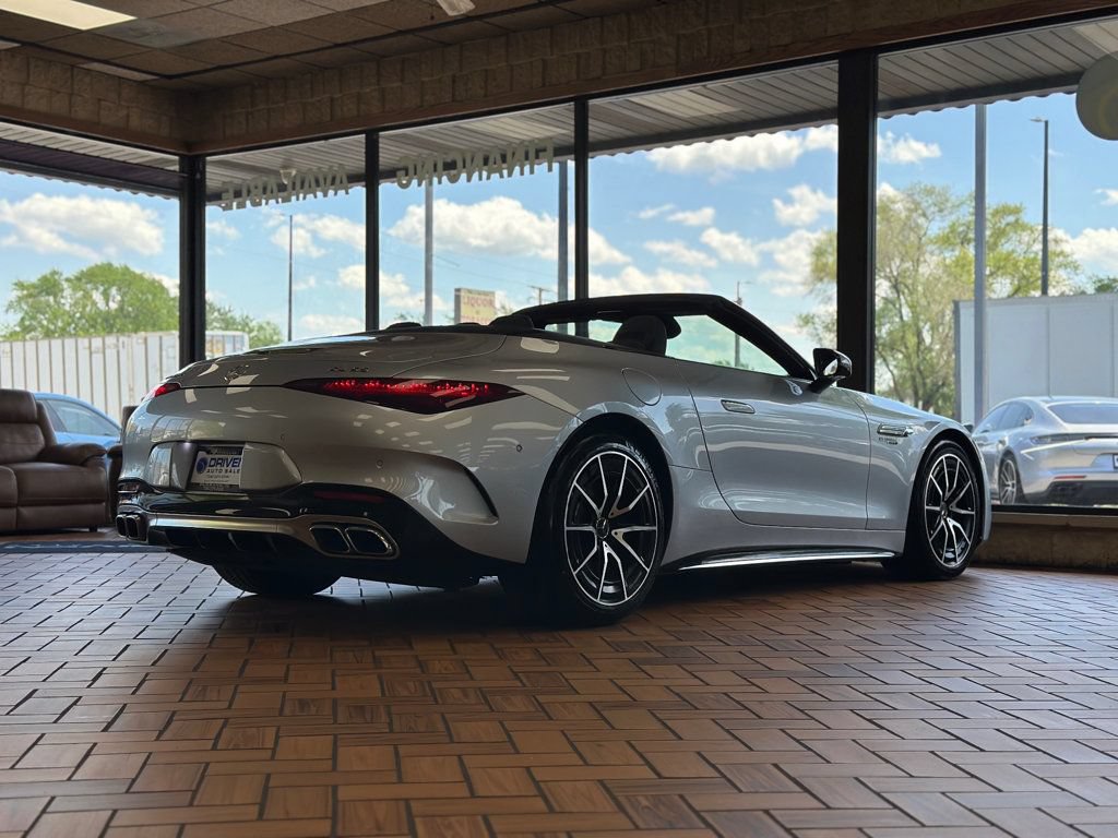 Used 2022 Mercedes-Benz SL 55 AMG 4MATIC image 12