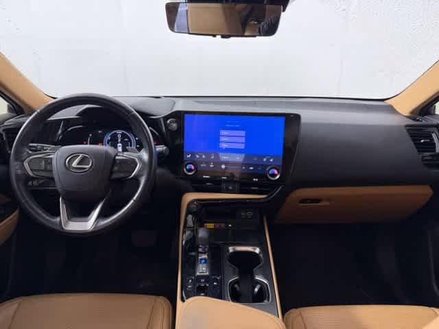 Used 2024 Lexus NX 350h AWD image 31