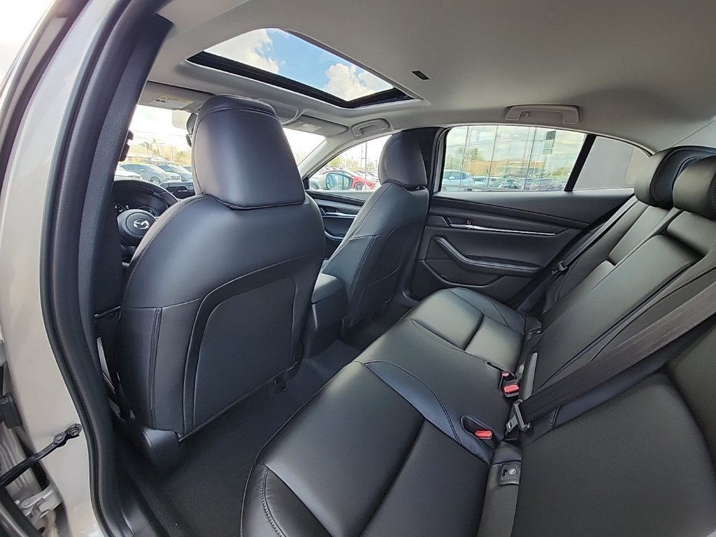 New 2026 MAZDA MAZDA3 2.5 S Sedan w/ Preferred Pkg FWD image 17