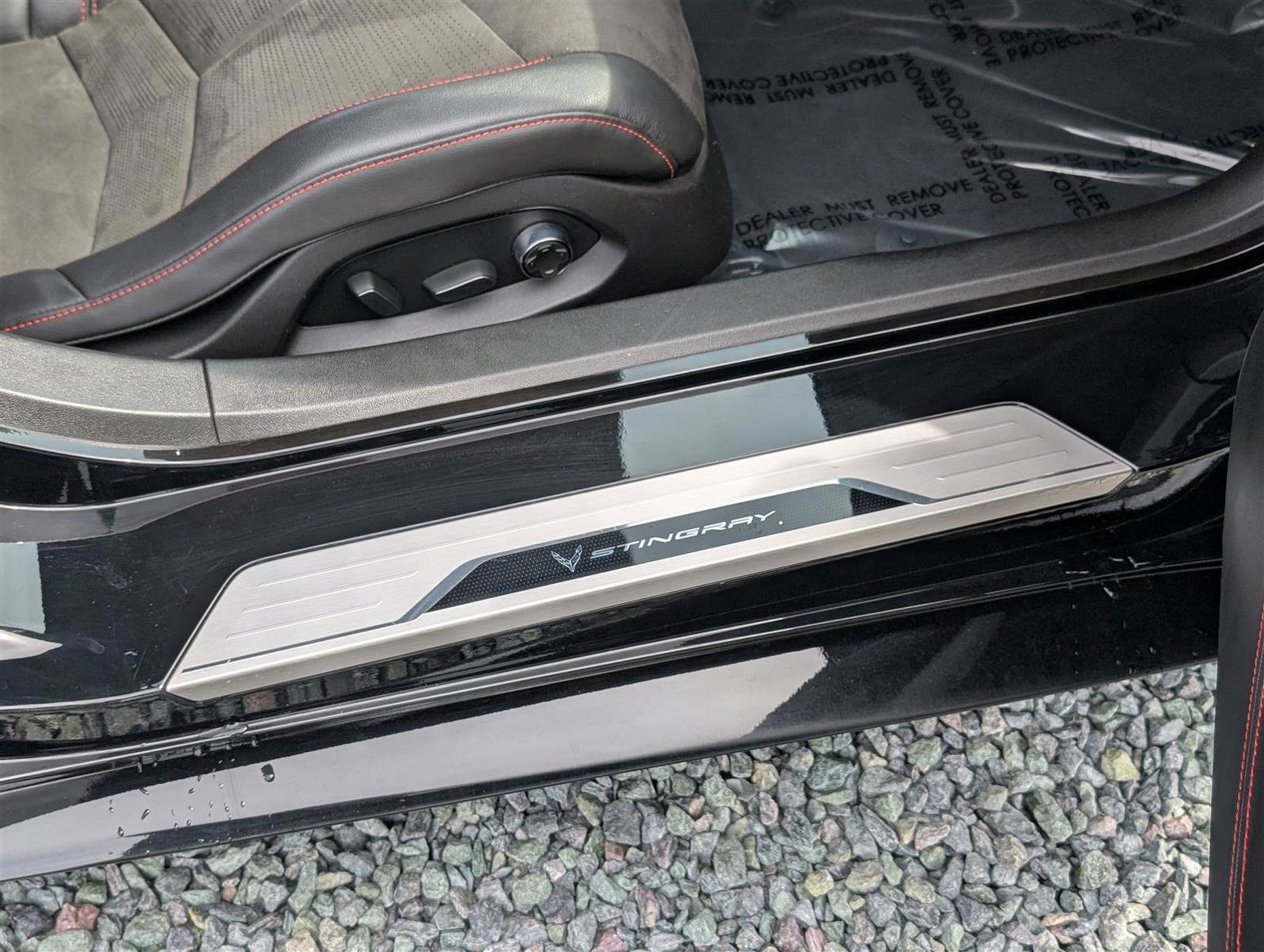 Used 2020 Chevrolet Corvette 3LT w/ 3LT Preferred Equipment Group image 11