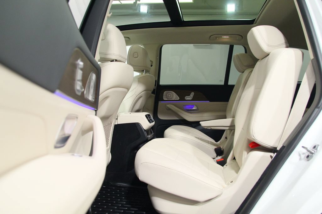 Certified 2026 Mercedes-Benz GLS 450 4MATIC image 32