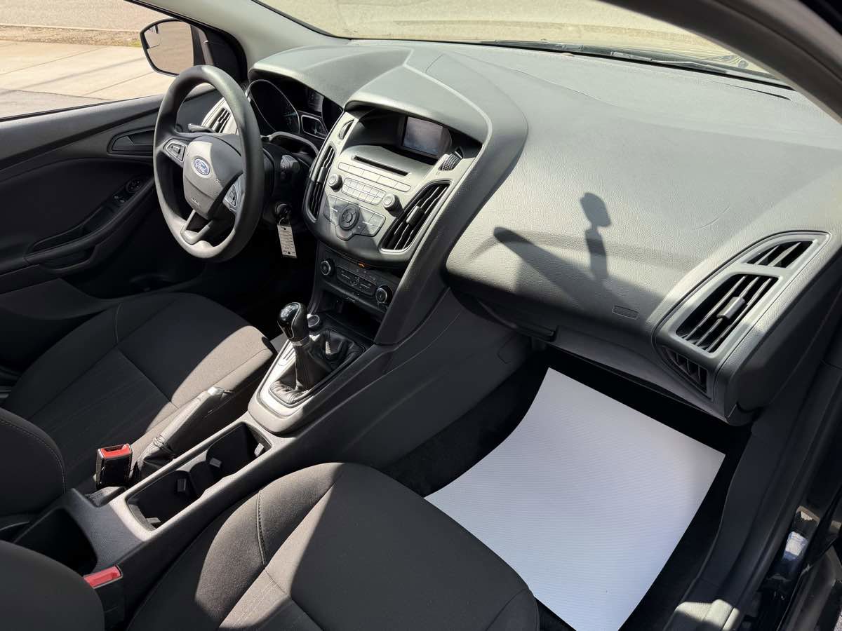 Used 2017 Ford Focus S image 20