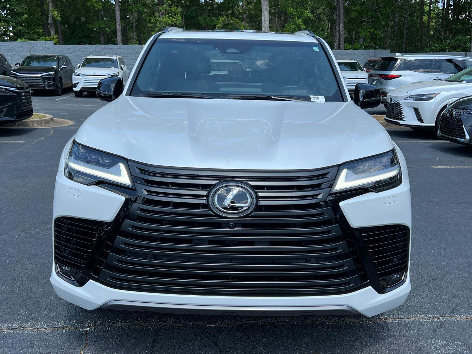 Used 2025 Lexus LX 700h Overtrail AWD/4WD image 3