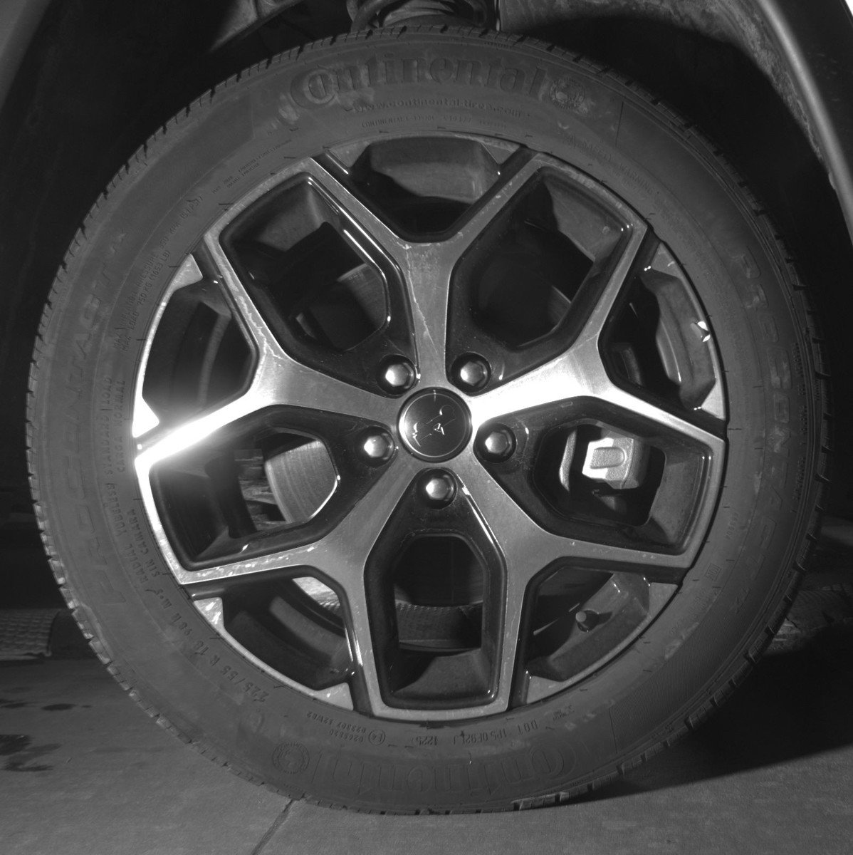 Used 2025 Jeep Compass Limited image 13