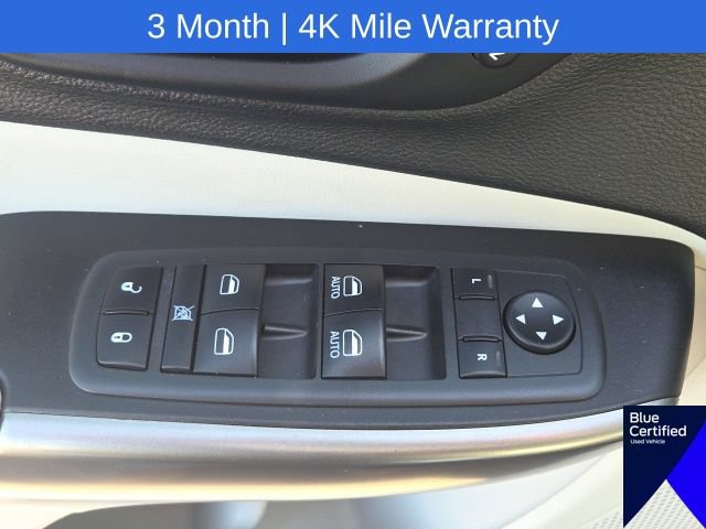 Used 2019 Jeep Cherokee Limited FWD image 25