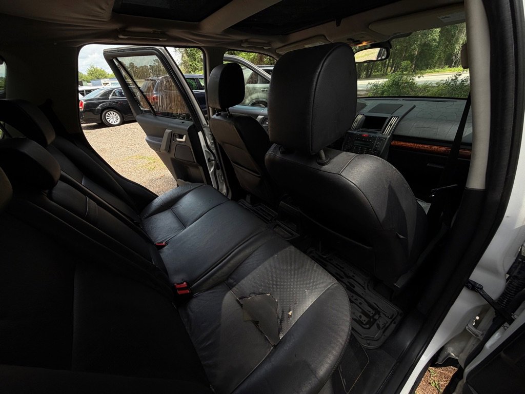 Used 2008 Land Rover LR2 SE AWD/4WD image 17