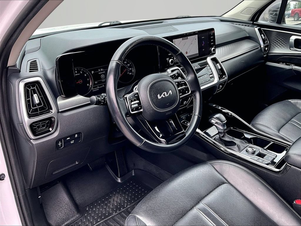 Used 2022 Kia Sorento SX AWD/4WD image 15