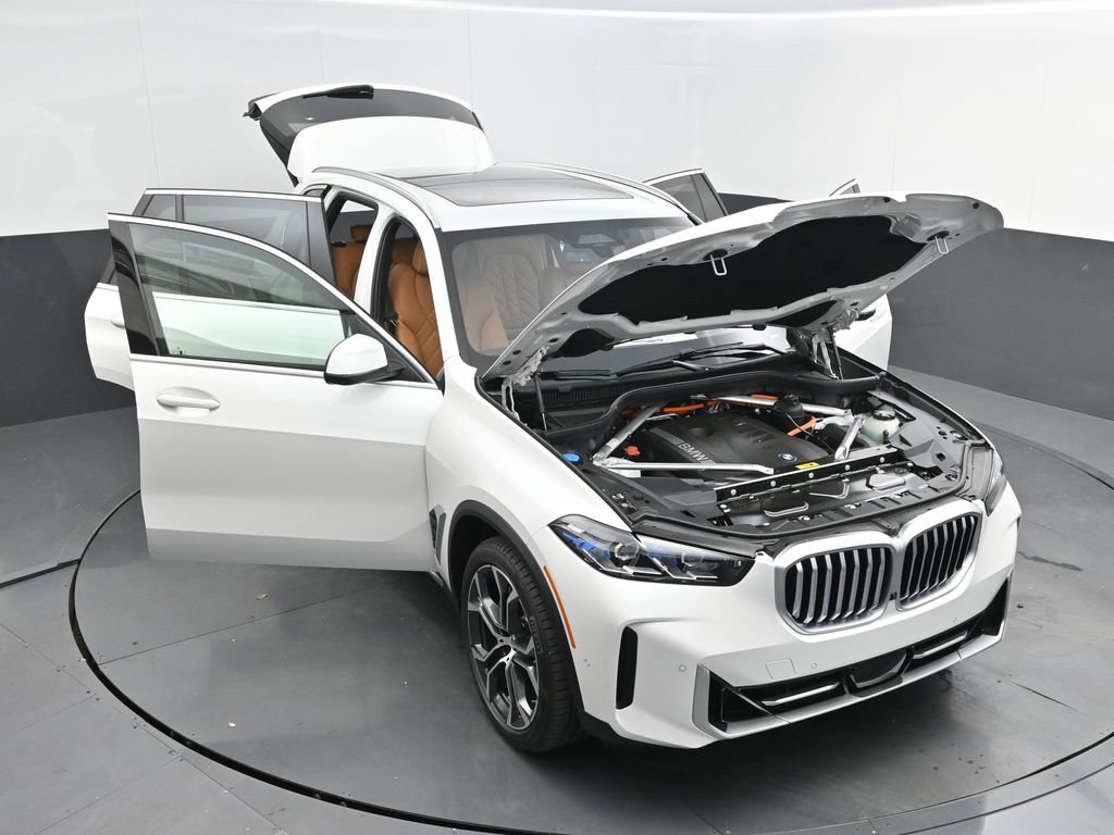 New 2026 BMW X5 xDrive50e AWD/4WD image 60