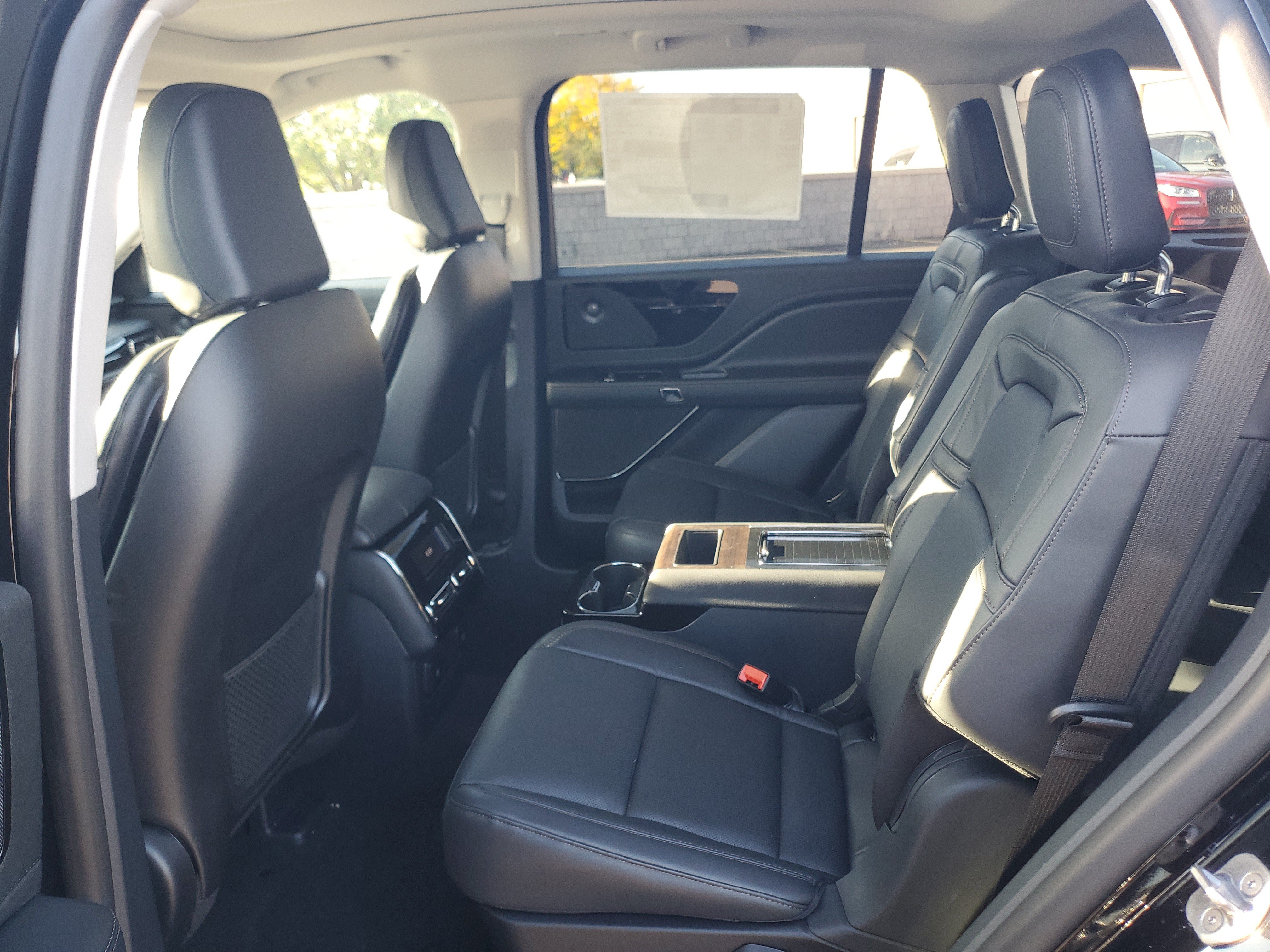New 2026 Lincoln Aviator Reserve w/ Jet Appearance Package AWD/4WD image 23
