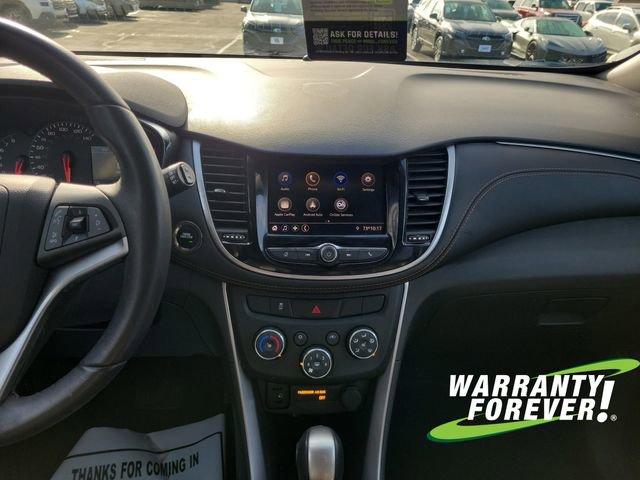Used 2022 Chevrolet Trax LT w/ Premium Seat Package image 11
