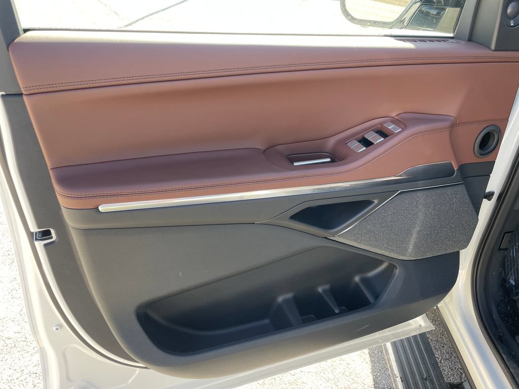 New 2026 Lincoln Navigator Reserve AWD/4WD image 10