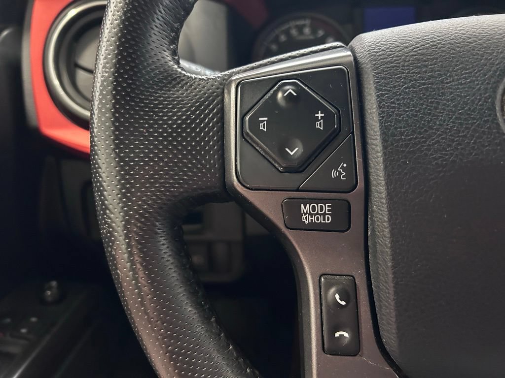 Used 2019 Toyota Tacoma TRD Sport RWD image 10