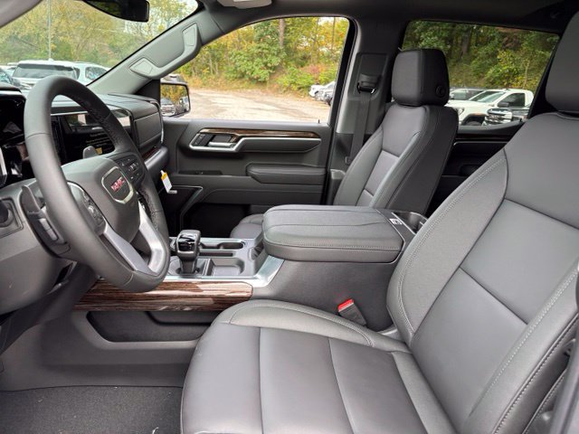 New 2026 GMC Sierra 1500 Elevation w/ Elevation Premium Package AWD/4WD image 4