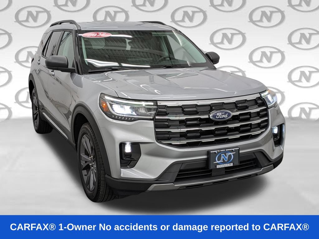 Used 2025 Ford Explorer Active w/ Active Comfort Package AWD/4WD image 31