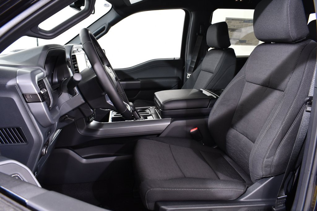 New 2026 Ford F150 XLT w/ Equipment Group 302A MID image 6