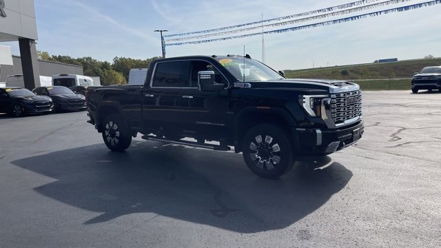 Used 2025 GMC Sierra 2500 Denali w/ Denali Reserve Package image 10