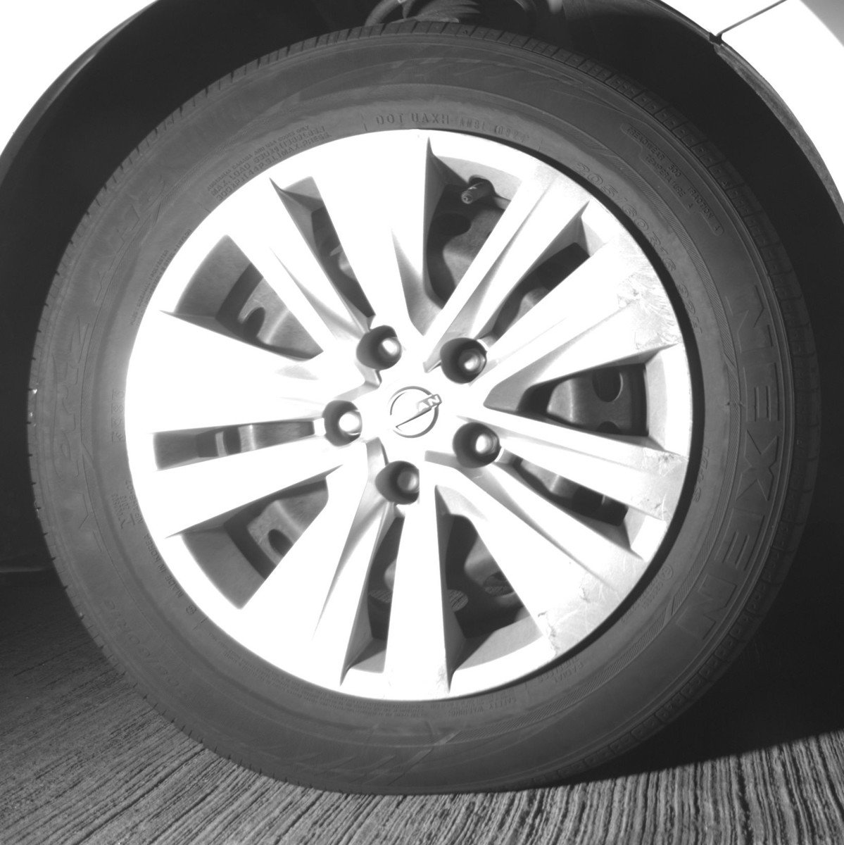 Used 2025 Nissan Sentra S FWD image 13