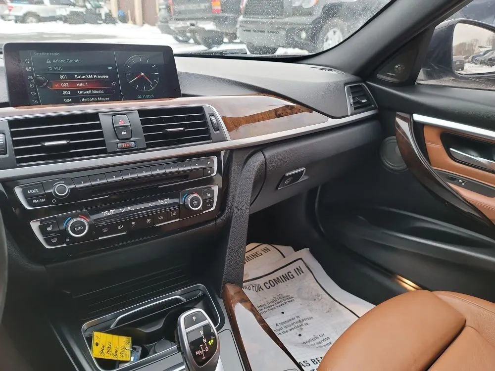 Used 2017 BMW 340i xDrive 340i xDrive Sedan 4D image 13