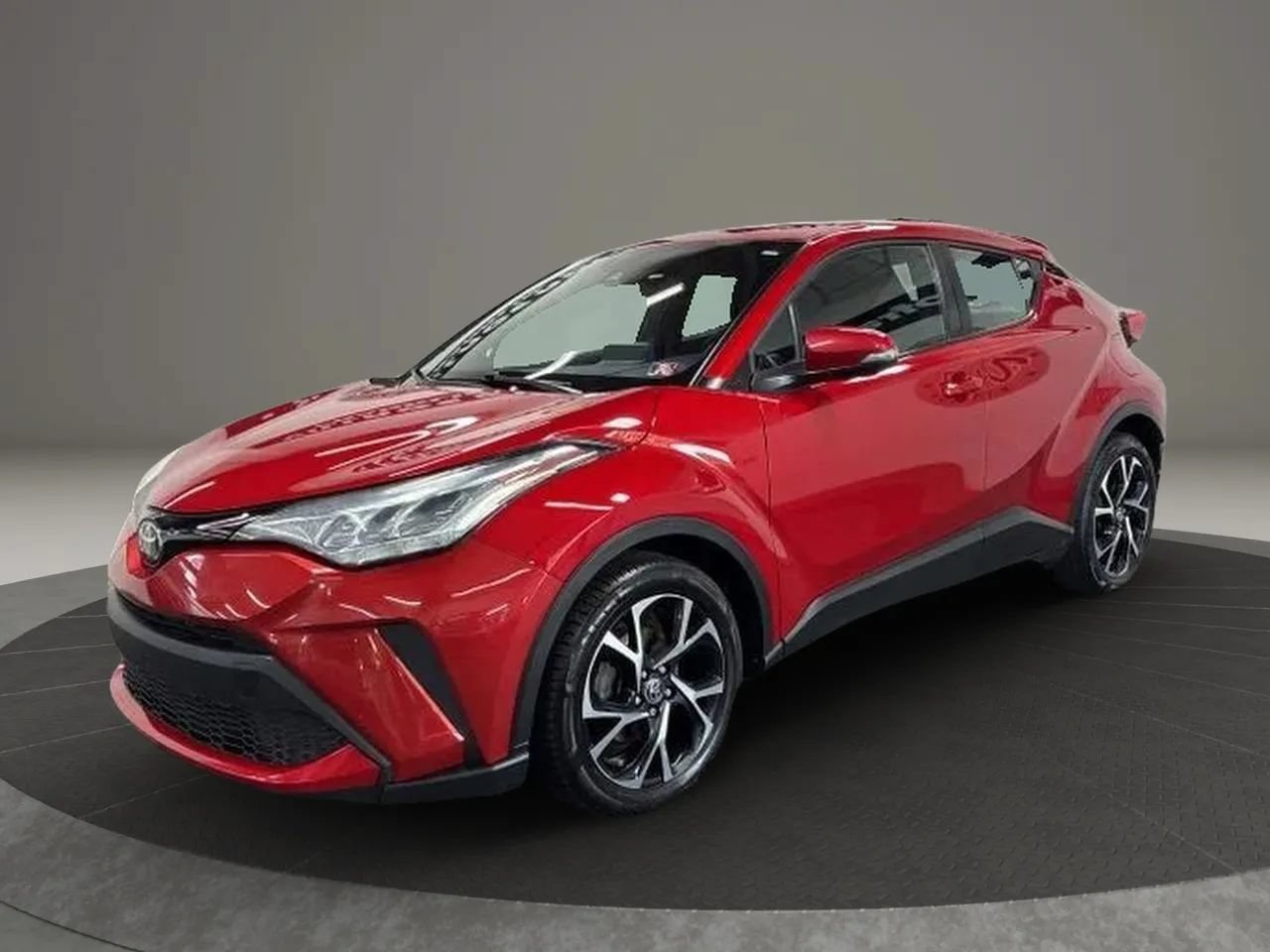 Used 2021 Toyota C-HR XLE
