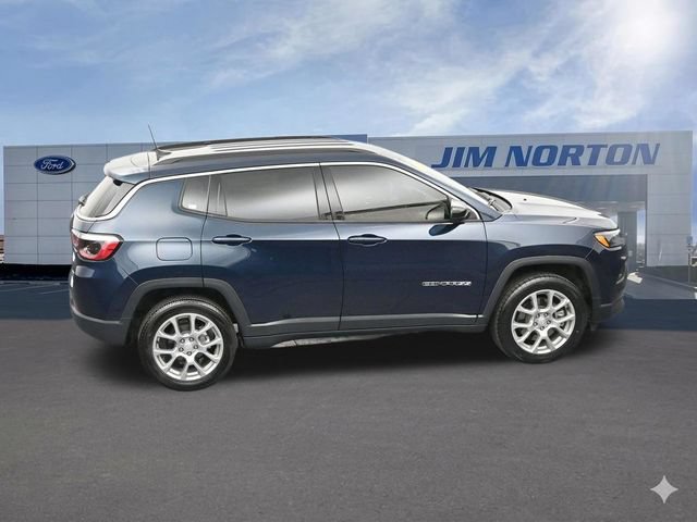 Used 2024 Jeep Compass Latitude AWD/4WD image 59