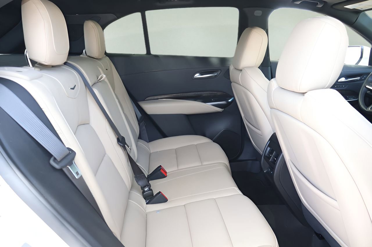 Certified 2024 Cadillac XT4 Premium Luxury image 16