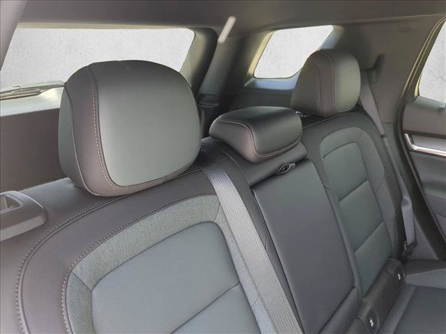 Used 2026 GMC Terrain AT4 w/ Technology Package II AWD/4WD image 19
