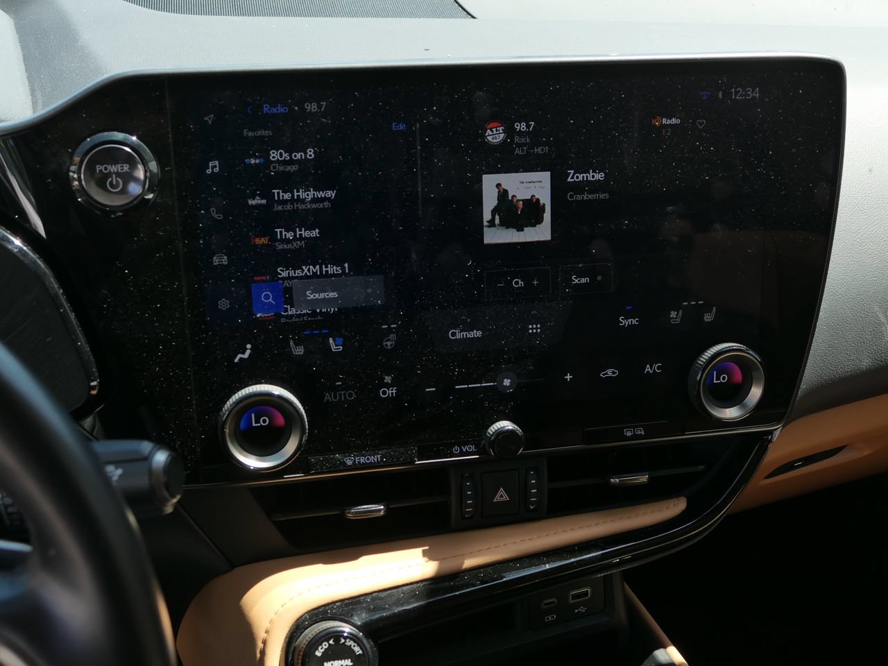 Used 2025 Lexus NX 350h AWD w/ Cold Area Package image 17