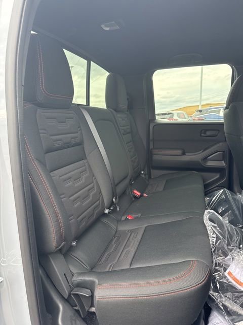 New 2026 Nissan Frontier PRO-4X w/ Pro-4x Convenience Package image 16