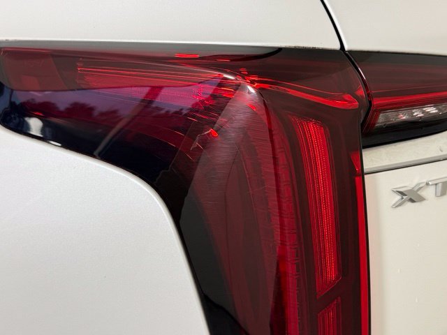Used 2023 Cadillac XT6 Premium Luxury AWD/4WD image 14