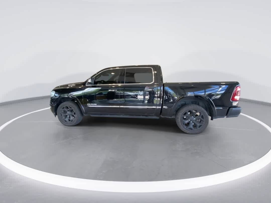 Used 2020 RAM 1500 Limited w/ Body-Colour Bumper Group AWD/4WD image 5
