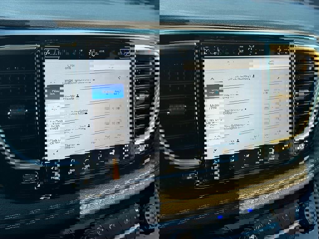 New 2026 Chrysler Pacifica Select w/ S Appearance Package image 25