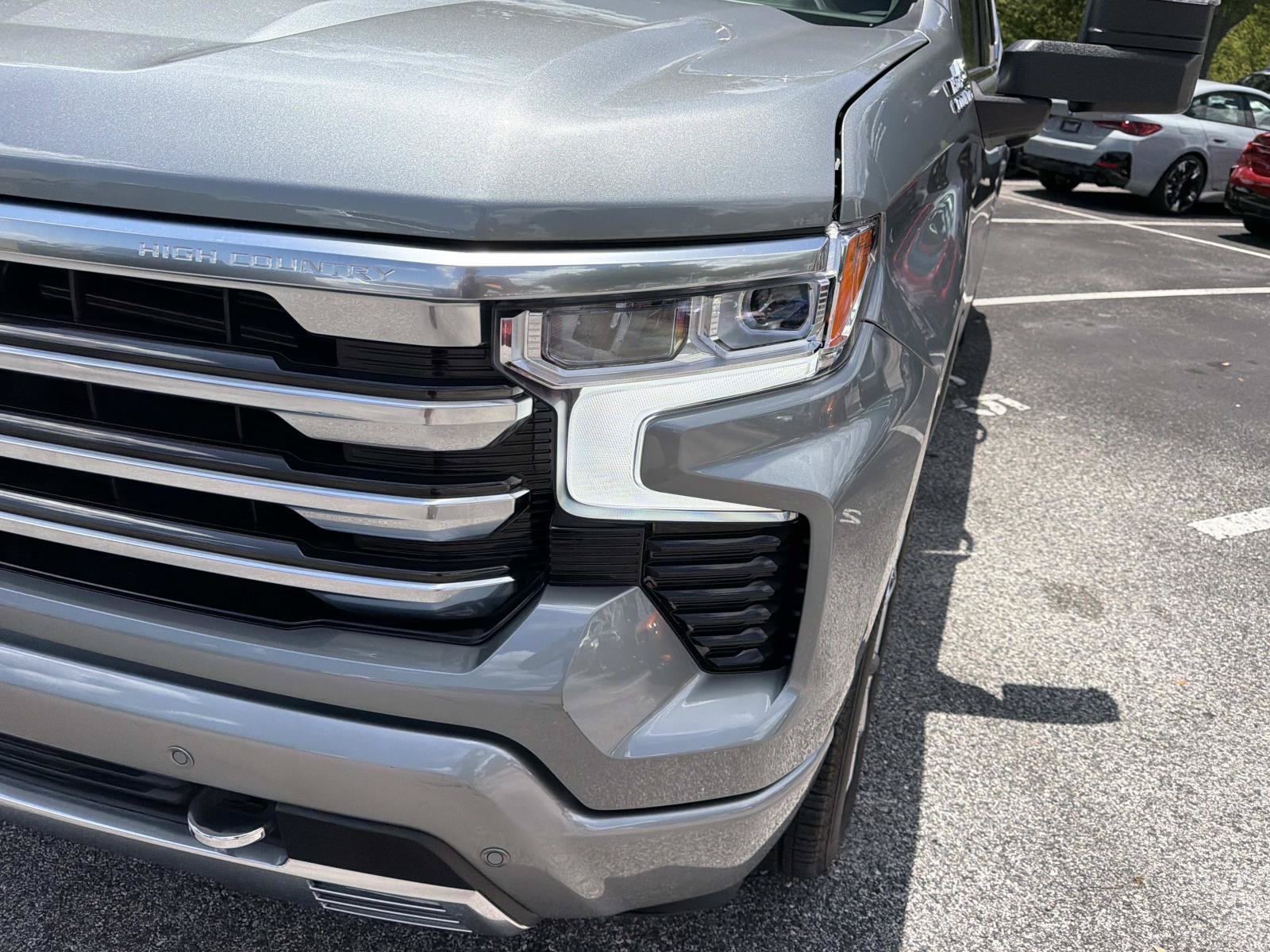 Used 2024 Chevrolet Silverado 1500 High Country w/ High Country Premium Package AWD/4WD image 10
