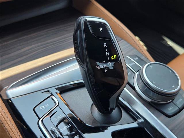 Used 2022 BMW M550i xDrive AWD/4WD image 18