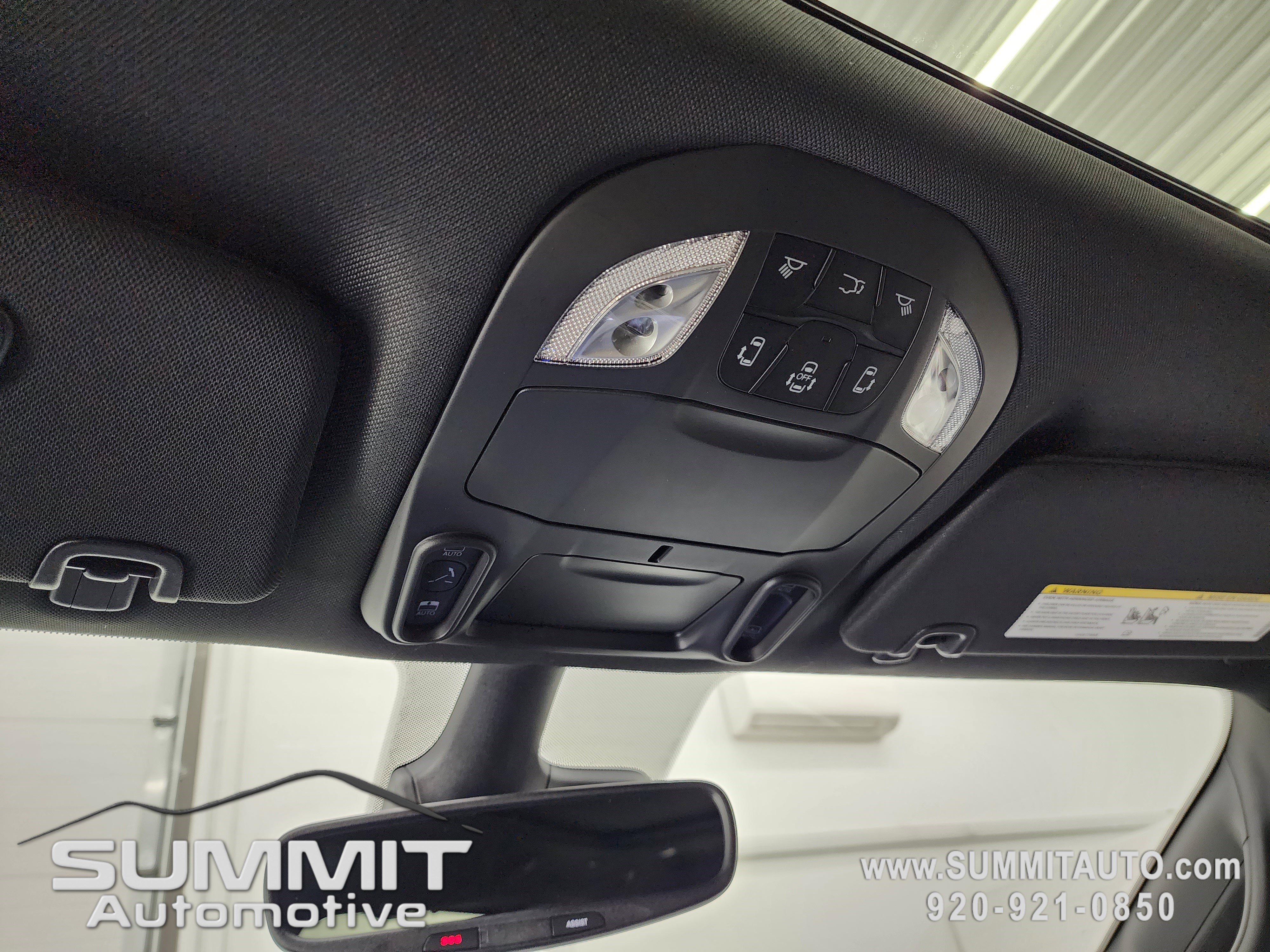 New 2026 Chrysler Pacifica Limited w/ S Appearance Package image 12