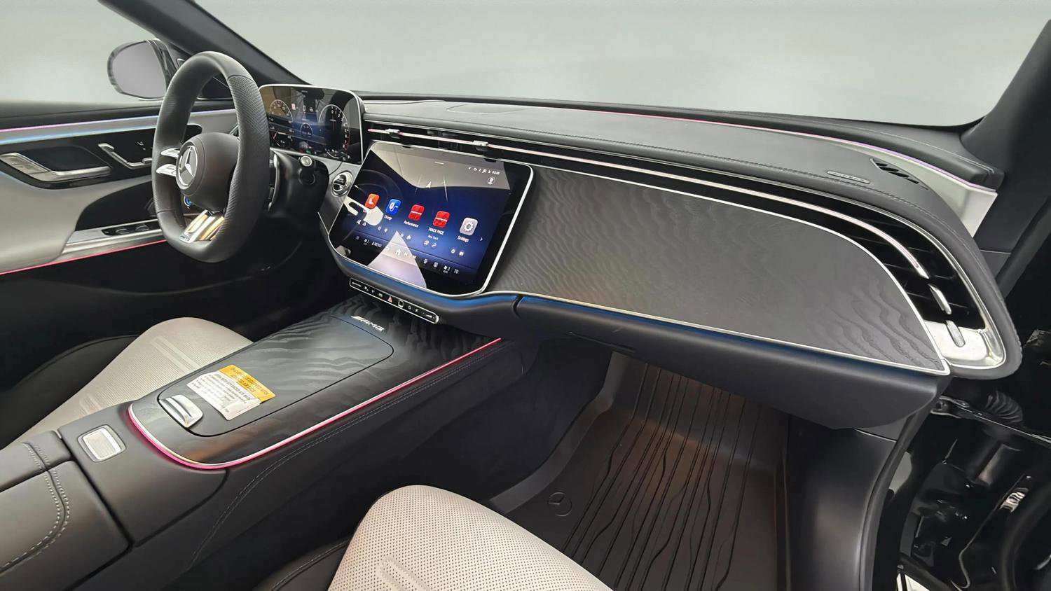 Used 2026 Mercedes-Benz E 53 AMG e 4MATIC Sedan image 30