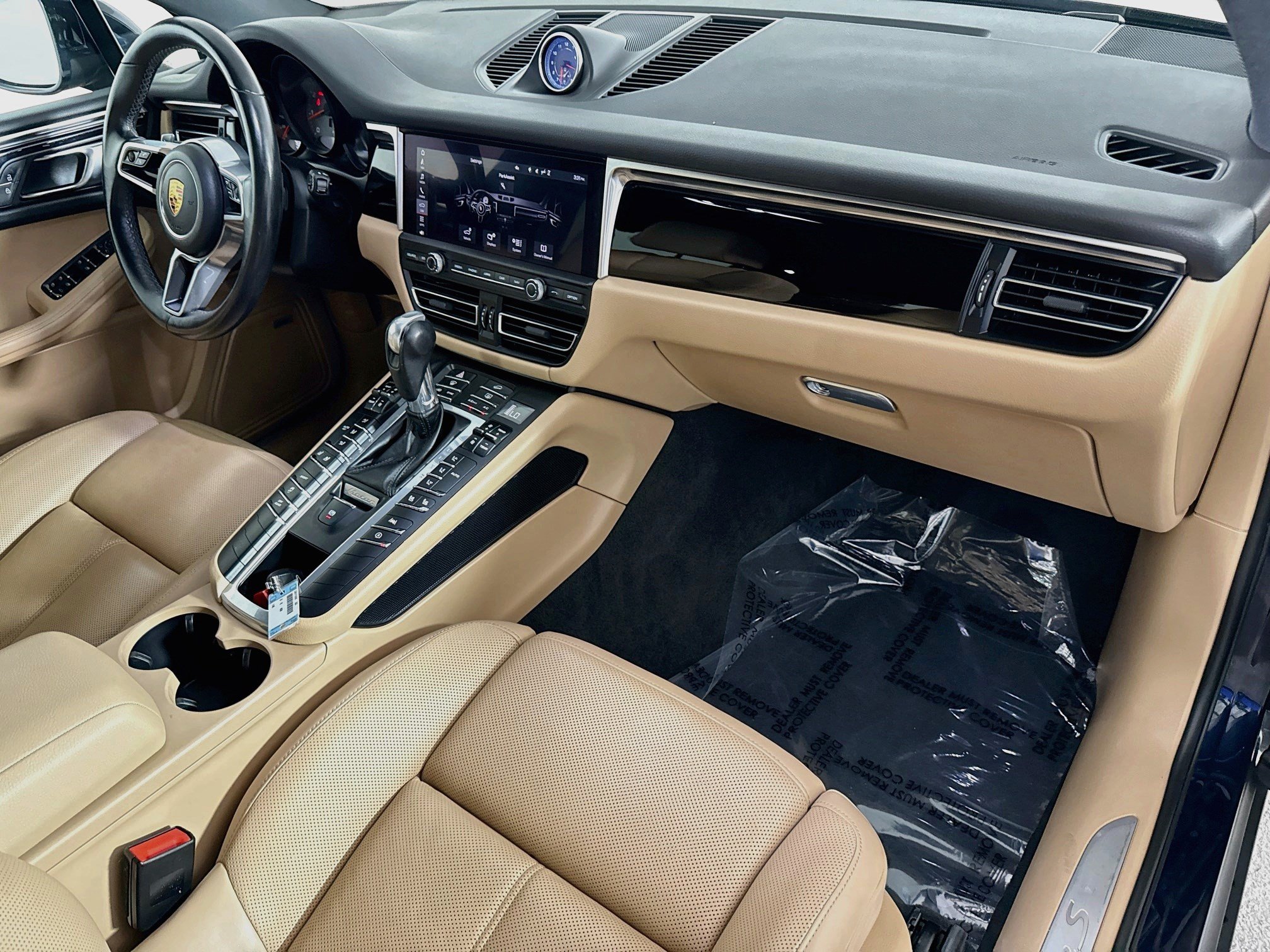 Used 2020 Porsche Macan S AWD/4WD image 30