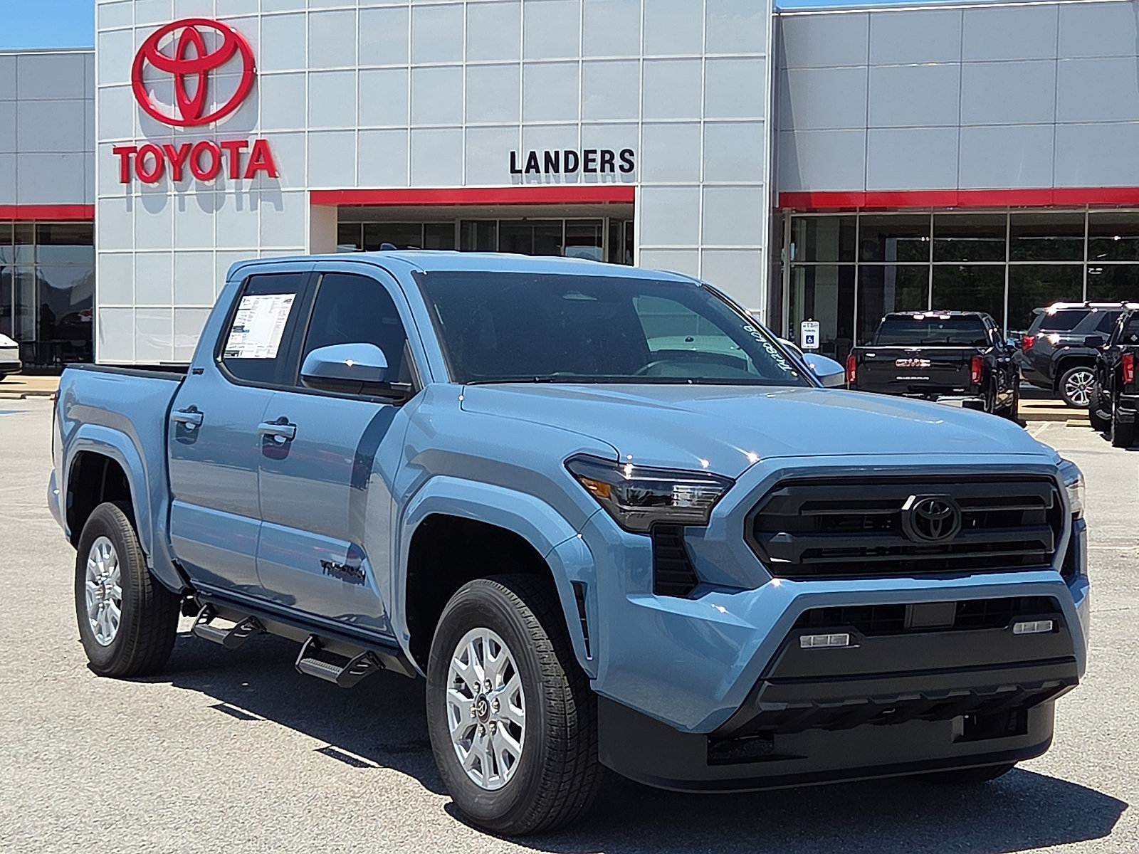 New 2026 Toyota Tacoma SR5