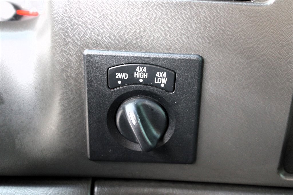 Used 2003 Ford F250 Lariat image 30