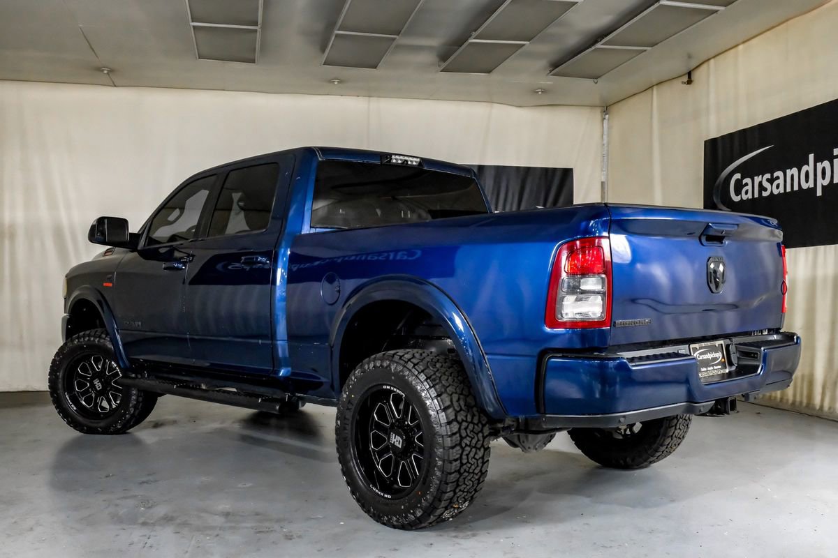 Used 2020 RAM 2500 Big Horn w/ Night Edition AWD/4WD image 11