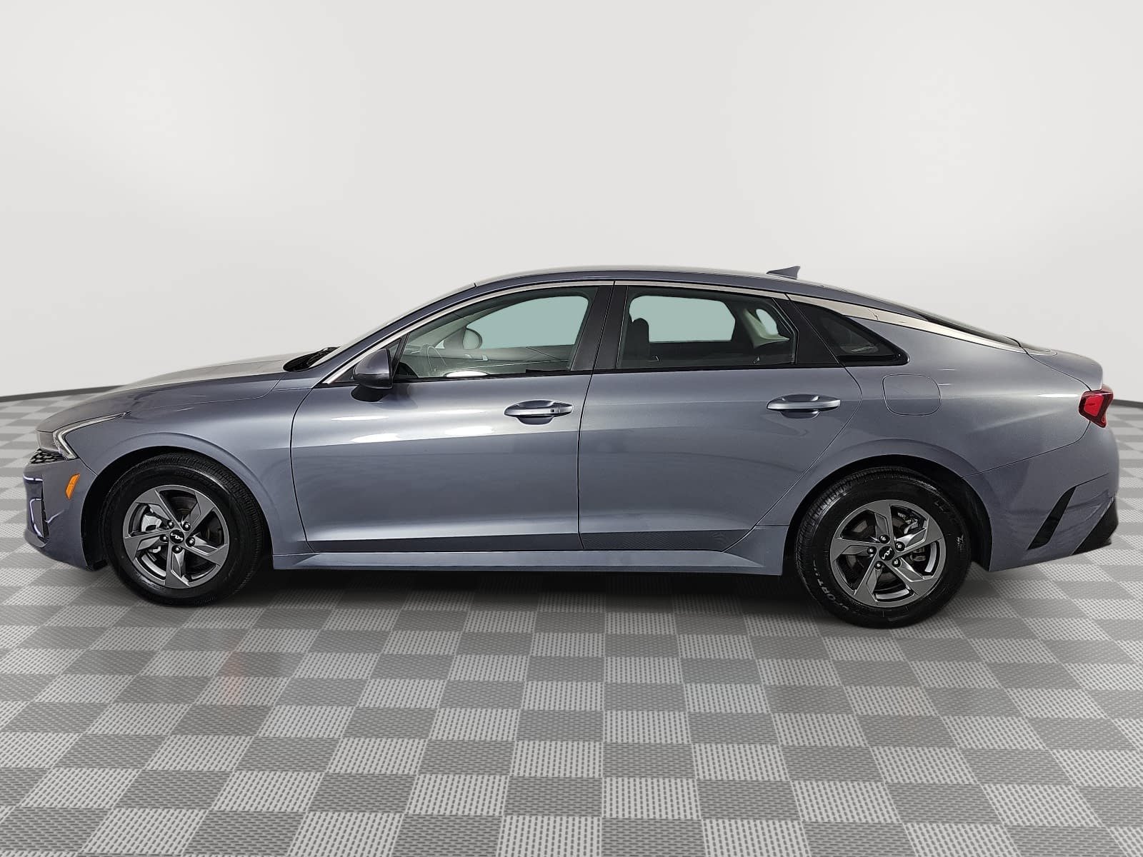 Used 2022 Kia K5 LXS FWD image 5