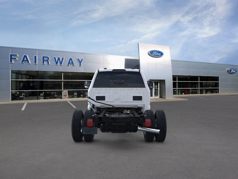 New 2025 Ford F350 XL w/ XL Chrome Package image 37