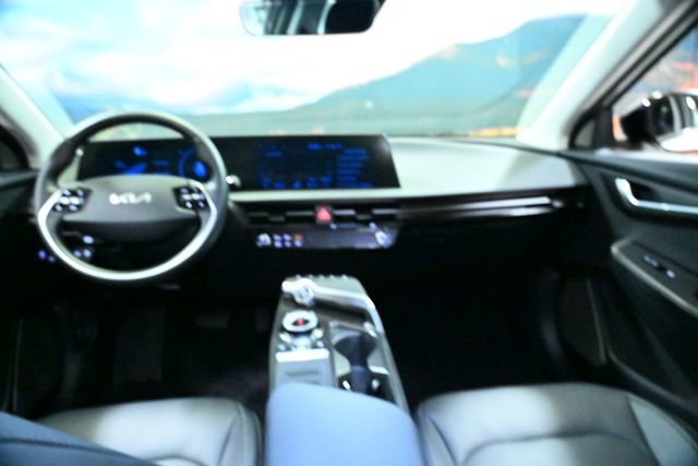 Used 2024 Kia EV6 Wind image 47