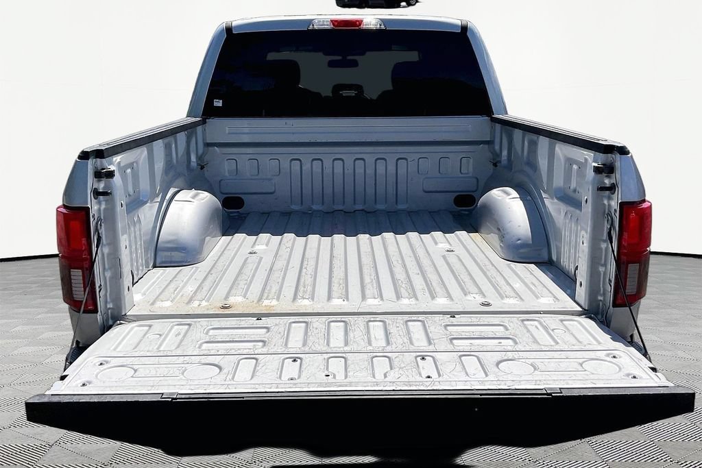 Used 2019 Ford F150 XLT w/ Equipment Group 302A Luxury AWD/4WD image 7
