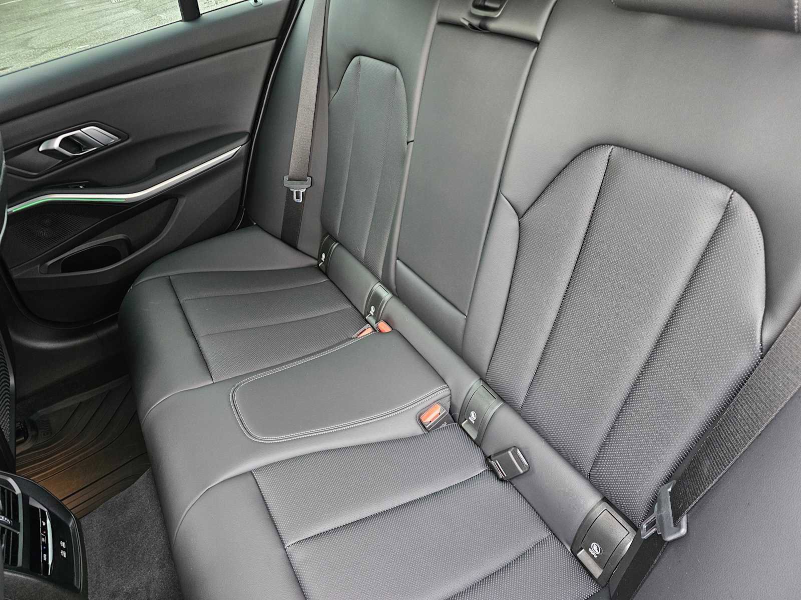 Used 2023 BMW 330e w/ Driving Assistance Package image 17