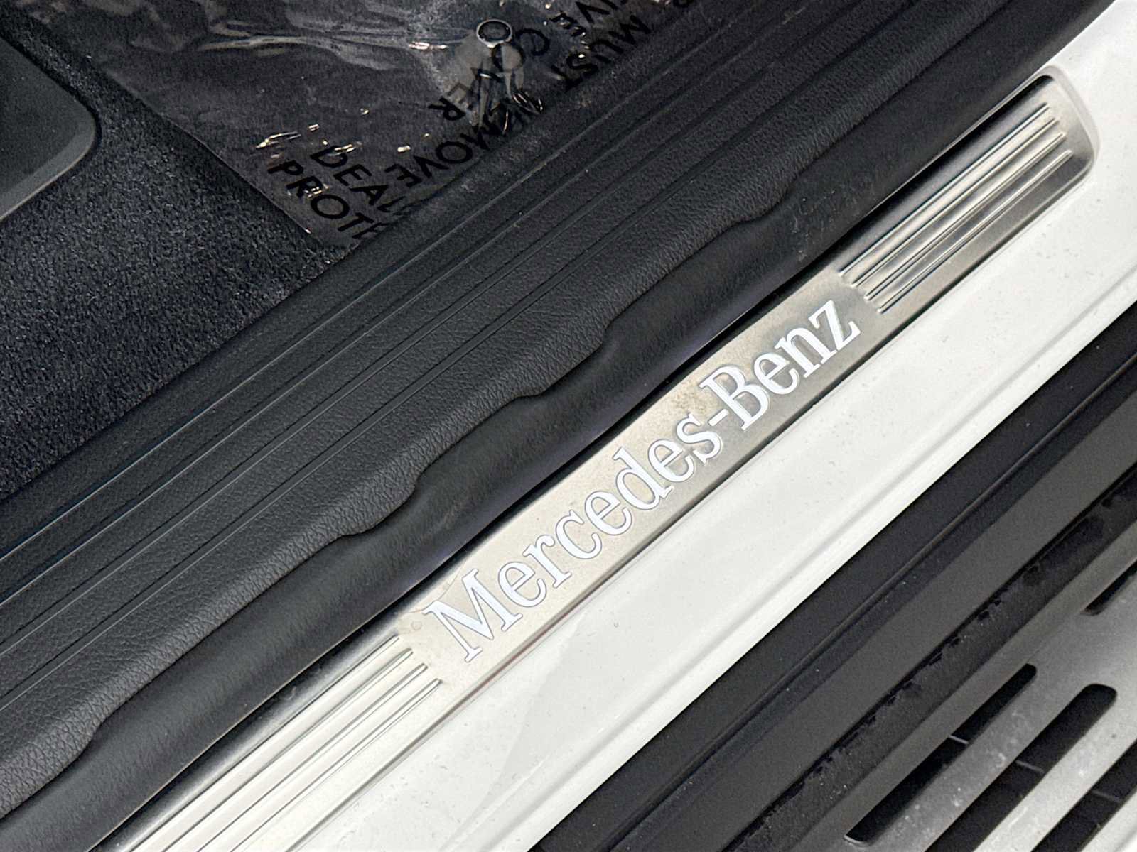 Used 2025 Mercedes-Benz GLS 450 4MATIC image 36