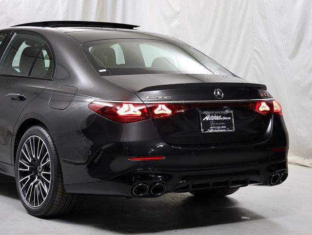 New 2026 Mercedes-Benz E 53 AMG e 4MATIC Sedan image 8