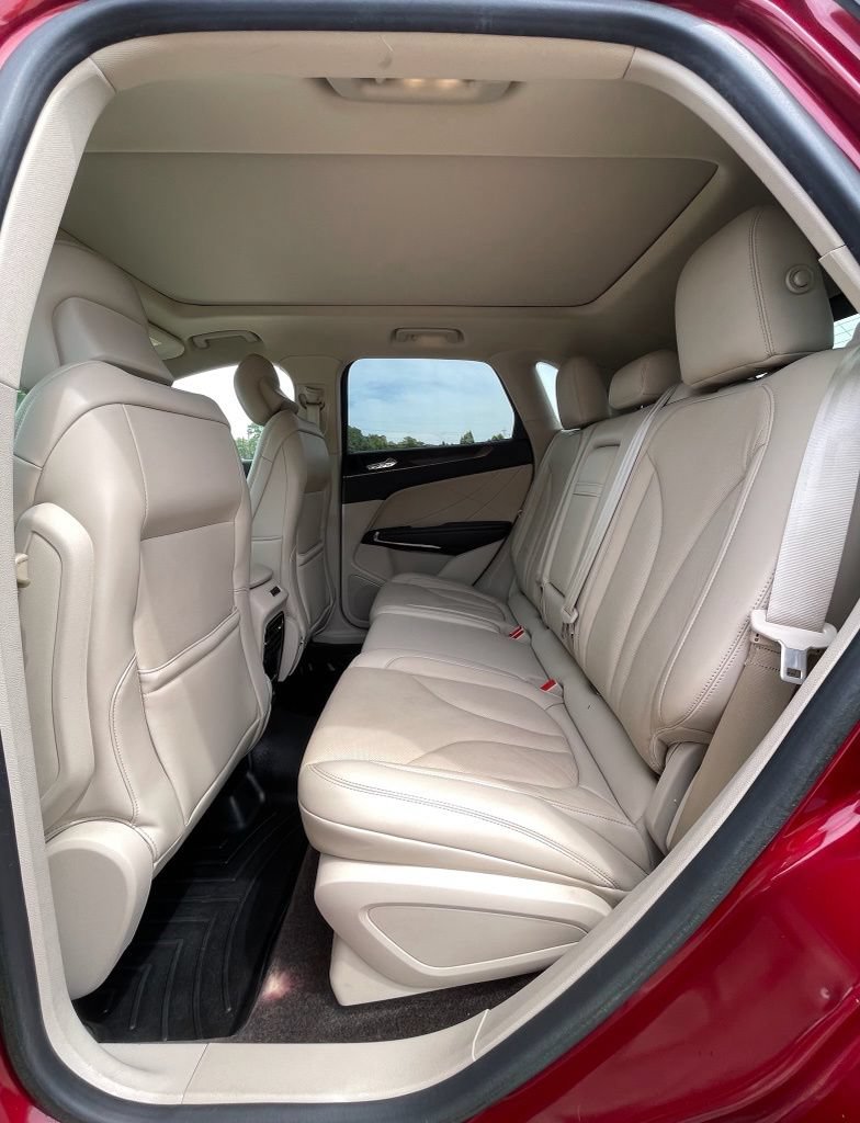 Used 2018 Lincoln MKC Reserve AWD/4WD image 31