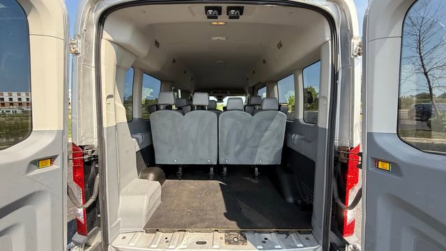Used 2018 Ford Transit 350 XL image 27