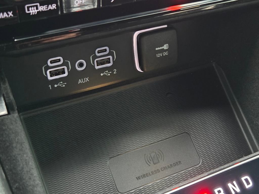 Used 2022 Jeep Grand Cherokee Altitude image 29